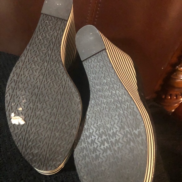 Michael Kors Shoes - Picture 4 of 5